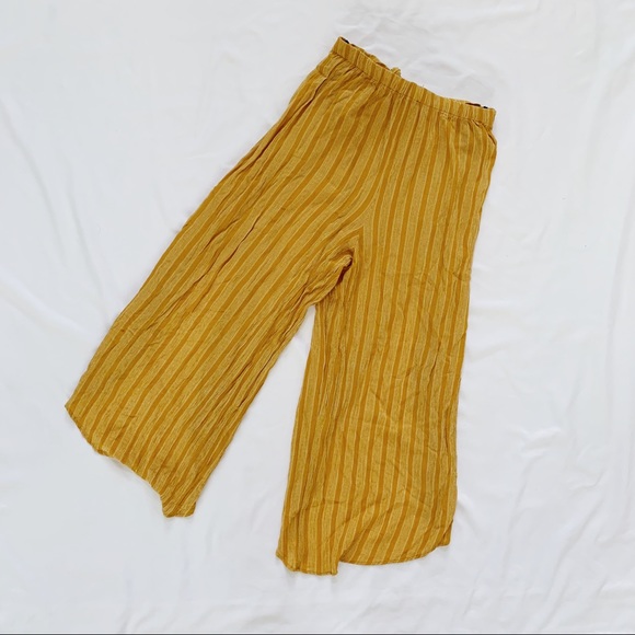 Forever 21 Striped Set Crop Top and Split-Leg Pant - Picture 15 of 16